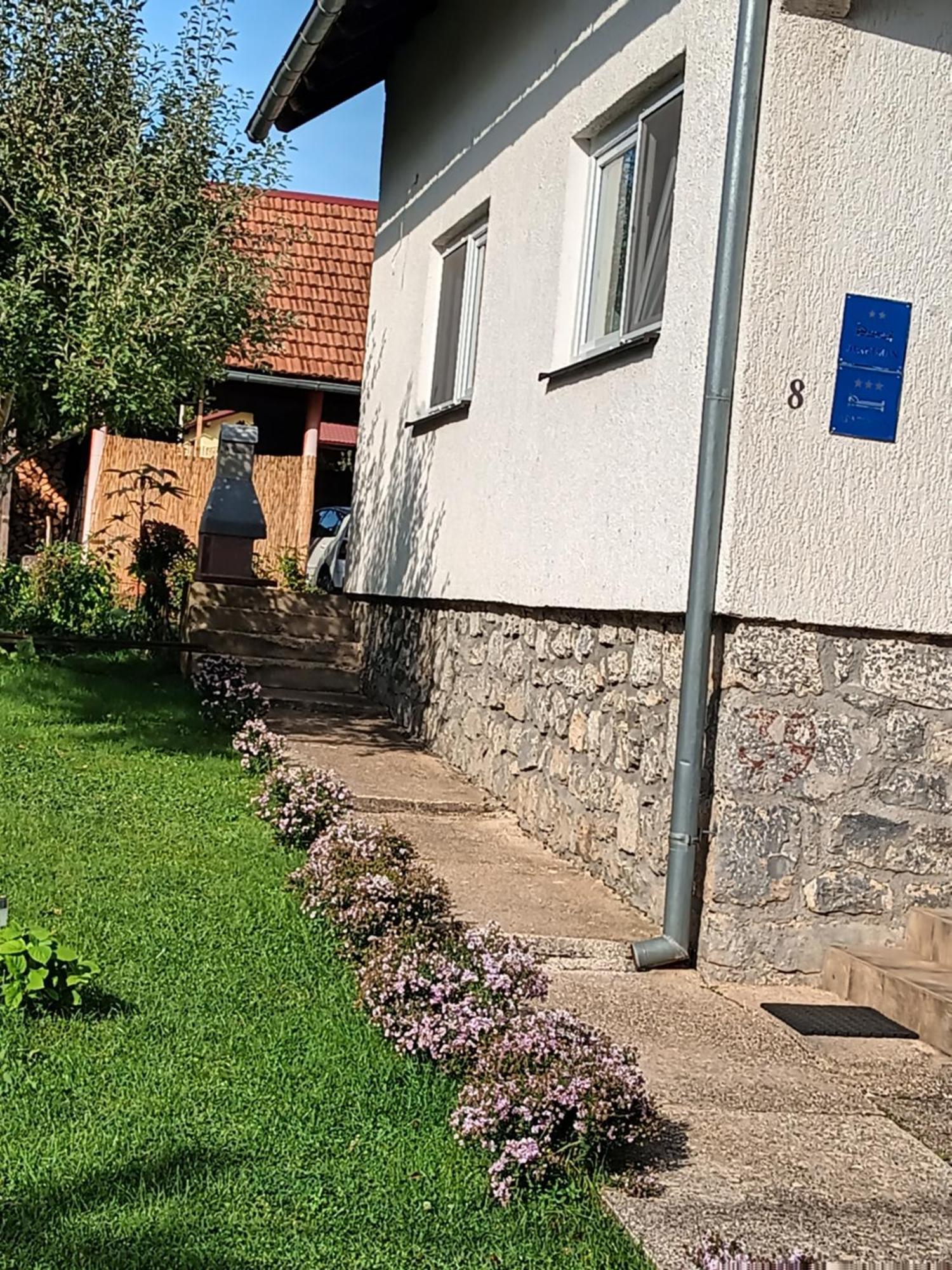 Apartman Pavelic Lovinac  Exterior photo